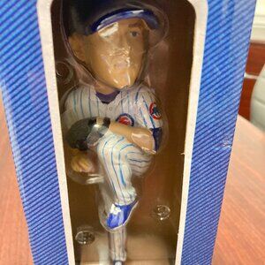 2018 Chicago Cubs Baseball -- Wrigley 8" BOBBLEHEAD - Pitcher KYLE HENDRICKS